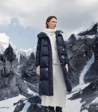 城市格调女装：旷野游牧，演绎都市与自由的平衡