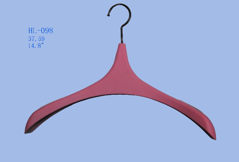 深圳市模特衣架厂~陈生