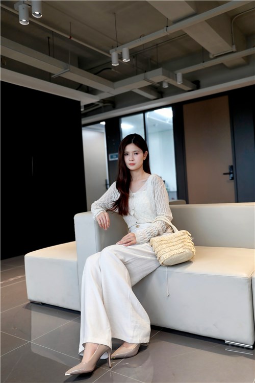 DD女装 现代女性的都市衣橱 简约大方