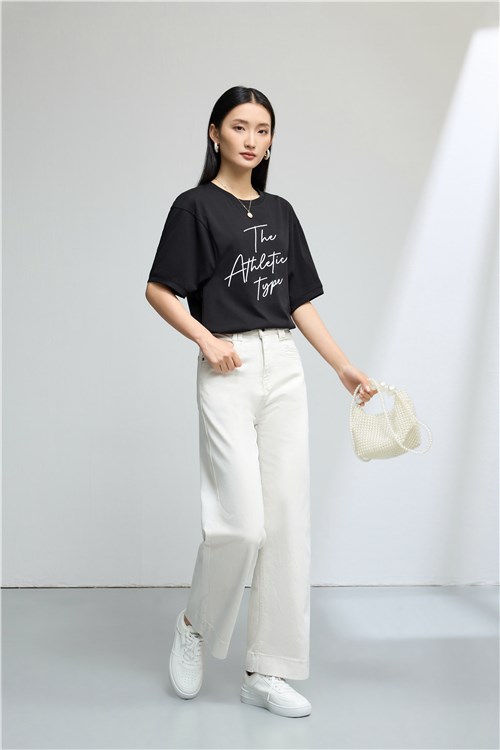 艾丽哲女装 智简简约 从容抒写时尚态度