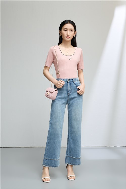 艾丽哲女装 智简简约 从容抒写时尚态度