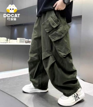 叮当猫集团,童装市场,招商加盟,服装行业,工装裤