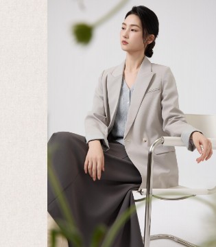 2025女装加盟,禾等Helen Moda,文艺女装,招商加盟,女装加盟