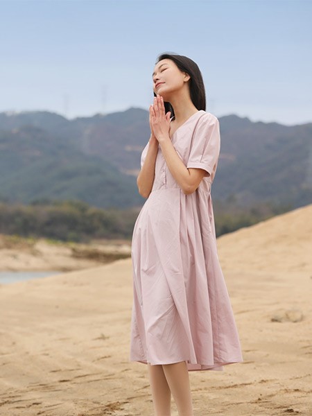荣子夏季新品 简约盐系 拥抱旷野
