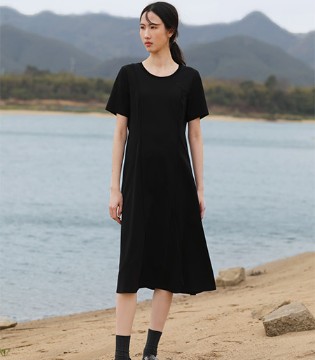 荣子原创设计,原创女装,招商加盟,文艺女装,招商加盟,女装品牌