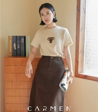 卡蔓,秋季新品,2025秋季新品,轻经典女装,时尚,智感服饰