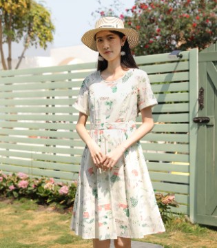 荣子原创设计,原创女装,招商加盟,文艺女装,招商加盟,女装品牌