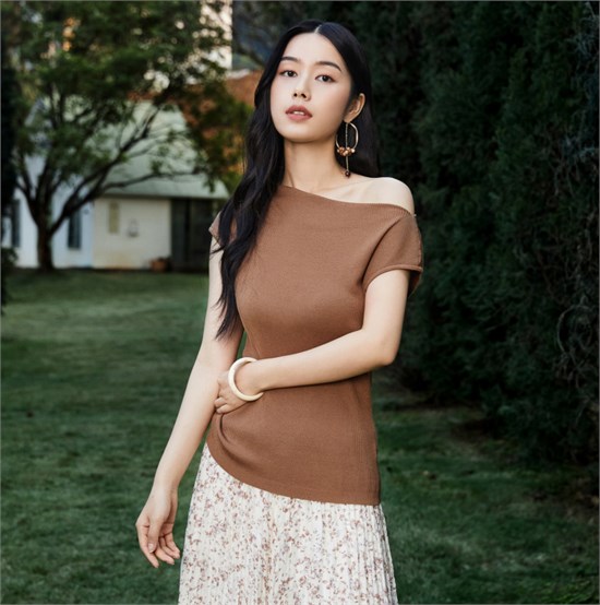 姚领YAOLY 高质感穿搭赋能独立女性