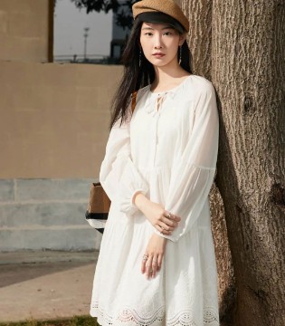 艾凸苏希,Aitoo·Suxi,秋季新闻,文艺自然,连衣裙