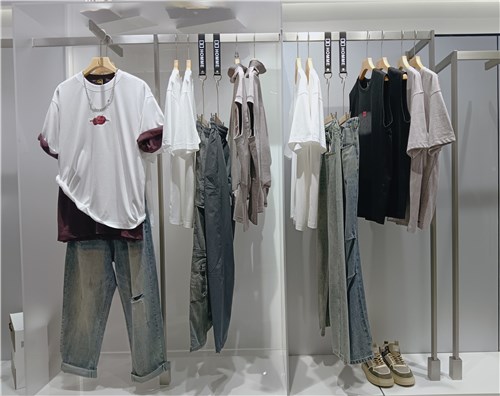 DD服饰 潮流时尚品牌 当下穿越周期的抗压标杆