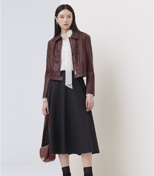 百图,时尚女装,经典女装品牌,女装市场,服装行业,招商加盟