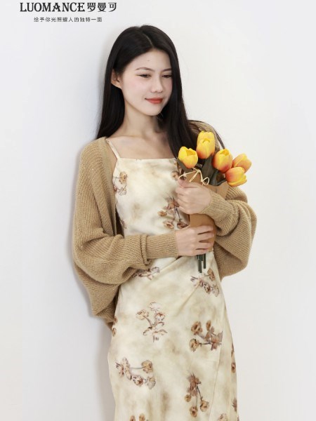 罗曼可·早秋针织辑 温柔轻抚松弛灵魂