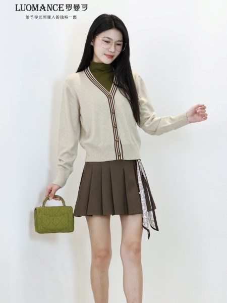 罗曼可·早秋针织辑 温柔轻抚松弛灵魂