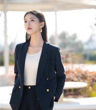 惠兰朵,自然写意,优雅知性,经典格纹,知性魅力,女装品牌,招商加盟