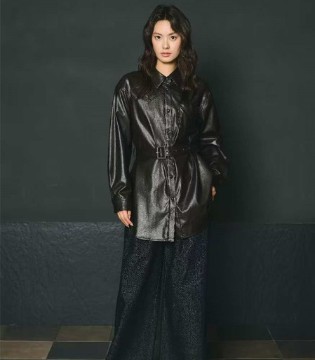 婕依妮2025秋季新品 复古矜贵 镌刻时光的优雅印记