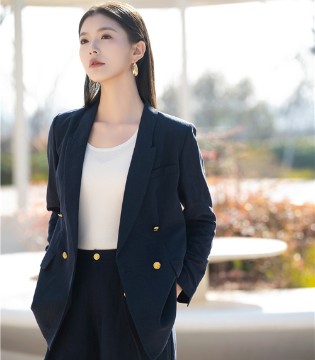 惠兰朵,自然写意,优雅知性,经典格纹,知性魅力,女装品牌,招商加盟