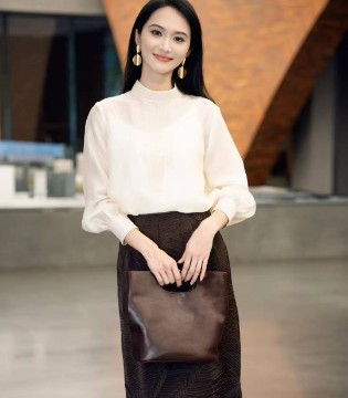 卡蔓,品牌加盟,时尚女装,招商加盟,女装品牌,女装市场