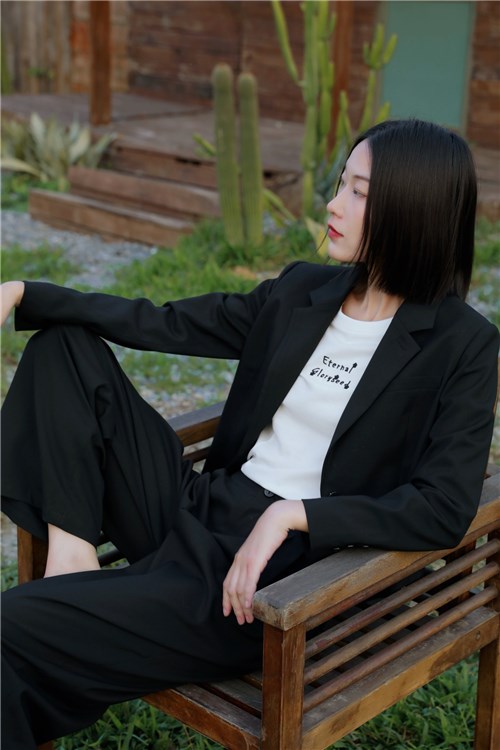 荣子轻文艺原创女装 中国文艺知性女士喜爱的品牌之一