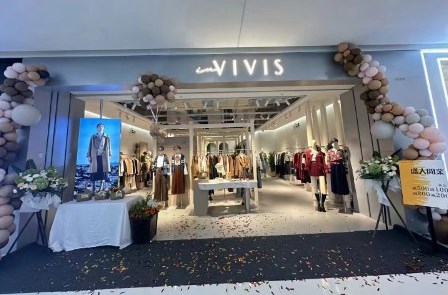 VIVIS薇薇希：十二年织就时尚美学版图，以场景化穿搭赋能现代女性生活