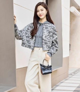 丝雨桐秋季新品：以欧式经典为笔，勾勒都市女性的时尚图景