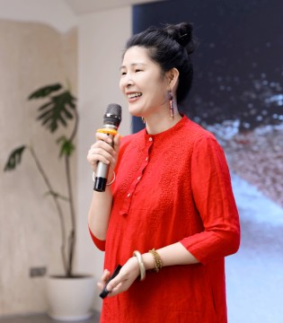 ISHONTTE,堓上2026,春季新品发布会,衡·源启,时尚新纪元的华美开篇