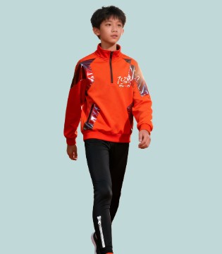 阿尔一百r100青少年运动套装：让每一次运动，都成为阳光的绽放