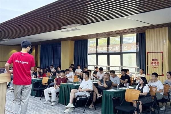 聚势而上，爆单双 11！叮当猫 X 国货严选商家会圆满收官！