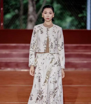 卡蔓CARMEN 2025秋季新品|以新中式雅韵,重塑职场与生活的轻奢美学