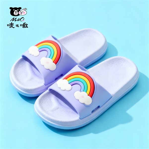 唛之啾M&Q儿童拖鞋:萌趣与守护并存,给孩子脚丫的童年情书!