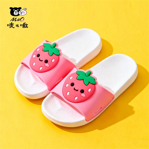 唛之啾M&Q儿童拖鞋:萌趣与守护并存,给孩子脚丫的童年情书!