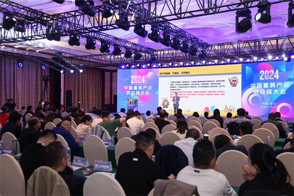 刘昭的航海图：中国童装，不出海就出局