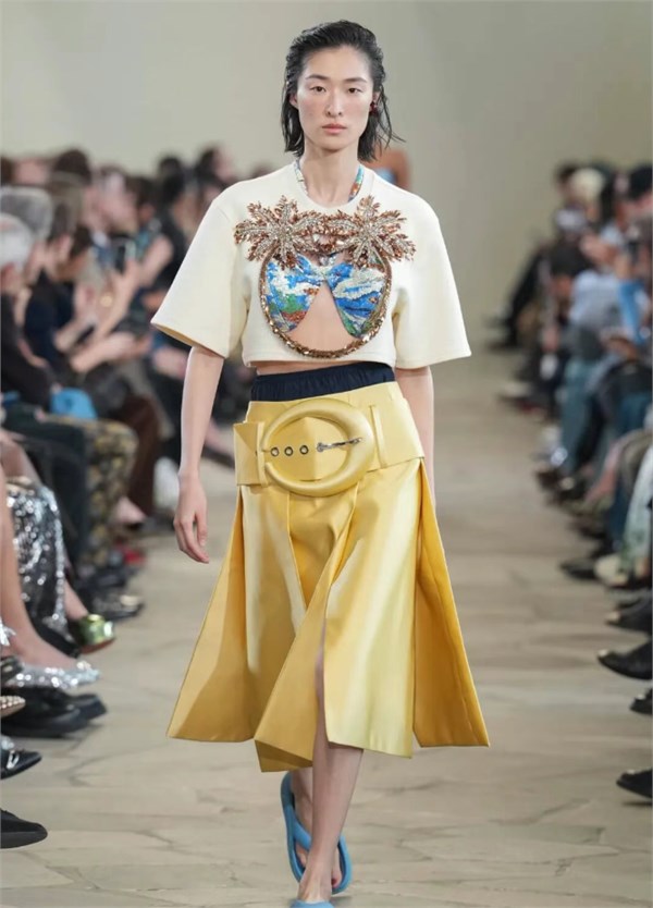 PACO RABANNE 2026春夏系列：穿越时空的前卫盛宴