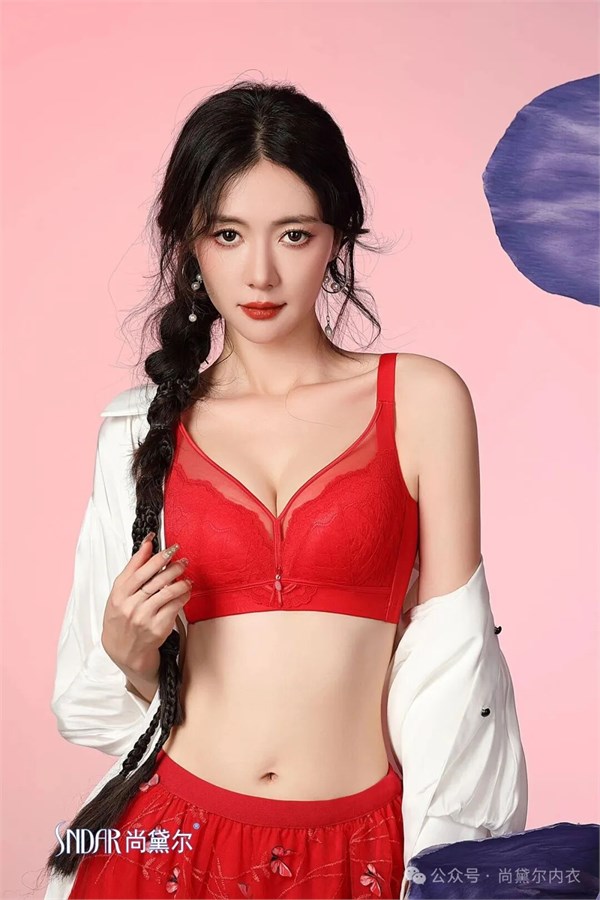 尚黛尔内衣：健康底色上，绘就性感自在的都市绮梦