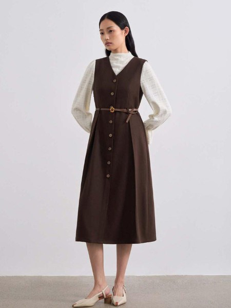 青稚新品:解锁秋日时尚,邂逅高端优雅