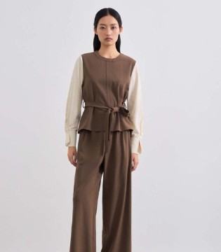 青稚新品:解锁秋日时尚,邂逅高端优雅