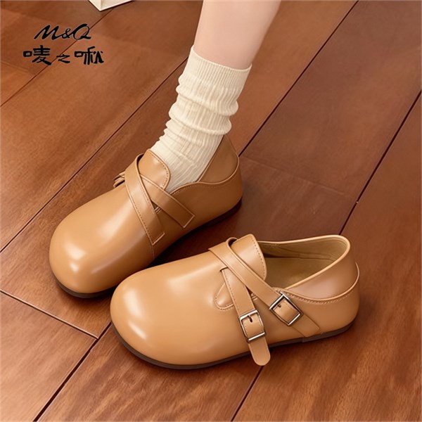 复古回潮与少女心美学：唛之啾M&Q的鞋履世界