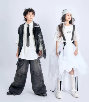 SS26秀场预告丨JYMSG简约慢时光：黑白协奏下的法式童真，以松弛感重塑童年美学