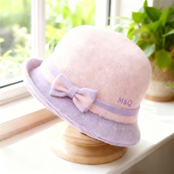 唛之啾M&Q秋冬渔夫帽:解锁优雅与休闲,温暖随行