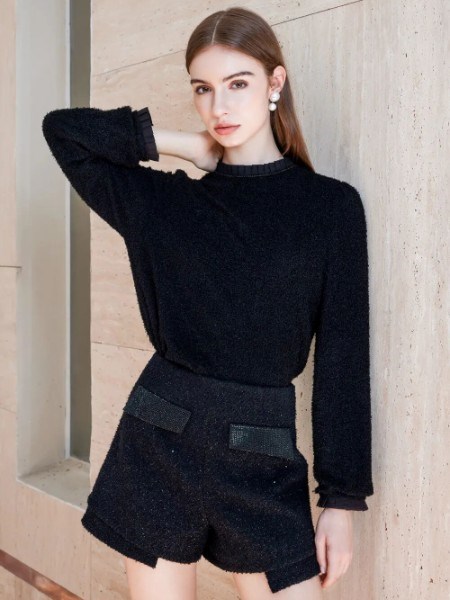 西纳维思Swelnus早冬黑韵：于至简中绽放女性美力