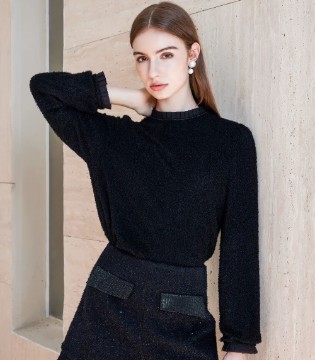 西纳维思Swelnus,早冬黑韵,于至简中绽放,女性美力