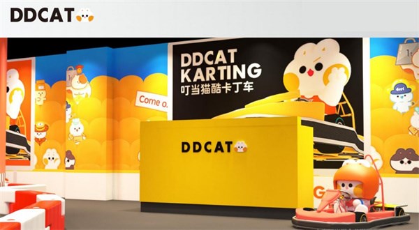 叮当猫卡丁车乐园:酷帅小车手,开启你的狂飙新赛道!