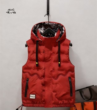 唛之啾M&Q少年装马甲：给青春的温暖守护