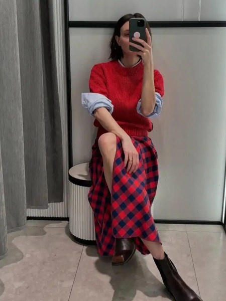 2025秋冬「裙+靴」穿搭指南|普通人逆袭时髦精