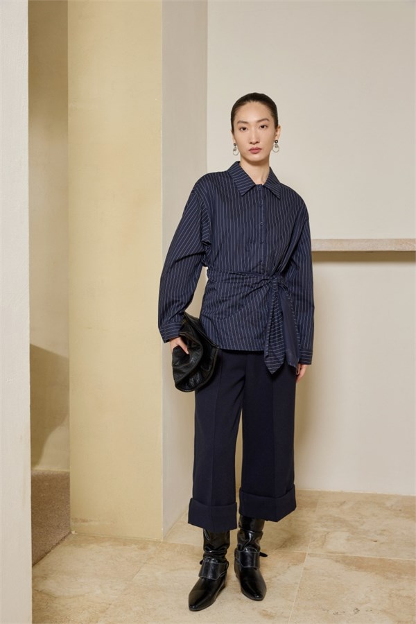 城市格調女裝長褲系列:解鎖冬日穿搭自由,承包你的所有場合