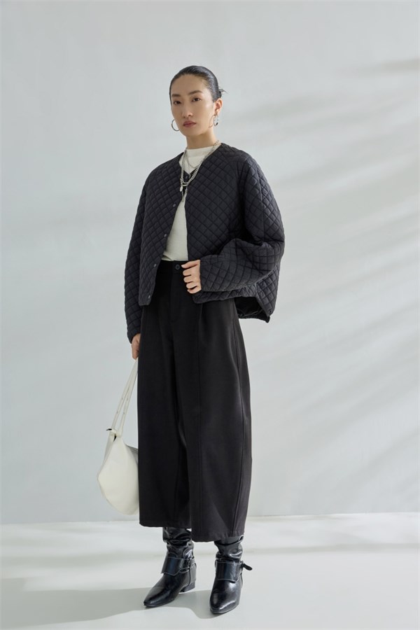 城市格調女裝長褲系列:解鎖冬日穿搭自由,承包你的所有場合