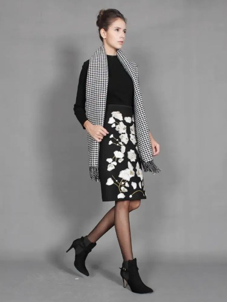 伯妮斯茵BEENIEELEN 2025:邂逅未来,开启时尚新境