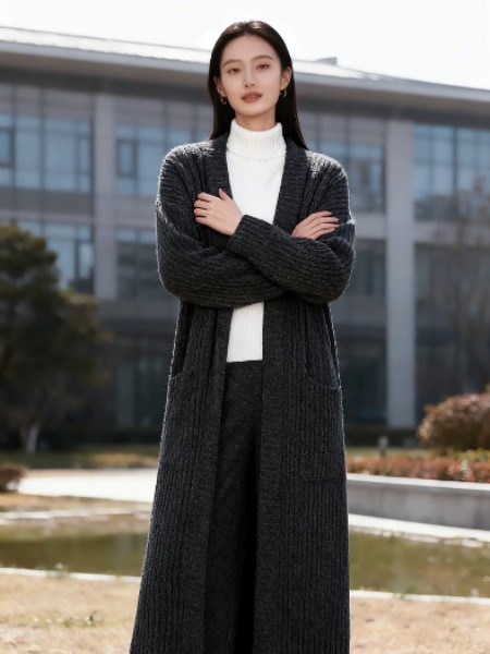 婕依妮2025冬装:解锁高级感穿搭的时尚密码