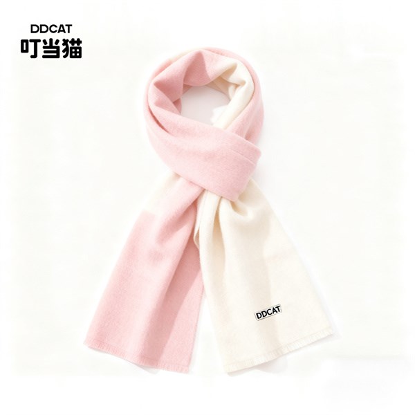 叮当猫DDCAT成人围巾:集团品质背书,定义你的秋冬穿搭质感新高度!