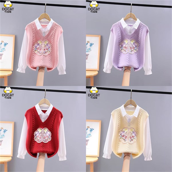 叮当猫秋日温柔：这件 “会开花” 的女童毛衣，是小公主的换季心动款