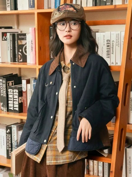 2025 歆艾 AdmxinAi:解锁女装新风尚,邂逅多元魅力自我